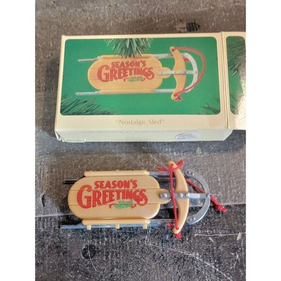 Hallmark nostalgic sled 1984 ornament Xmas decor - Picture 1 of 3